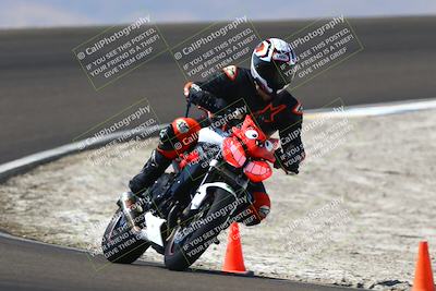 media/Sep-21-2025-TrackDaz (Sun) [[277c75b276]]/C Group/1240pm (Turn 2)/
